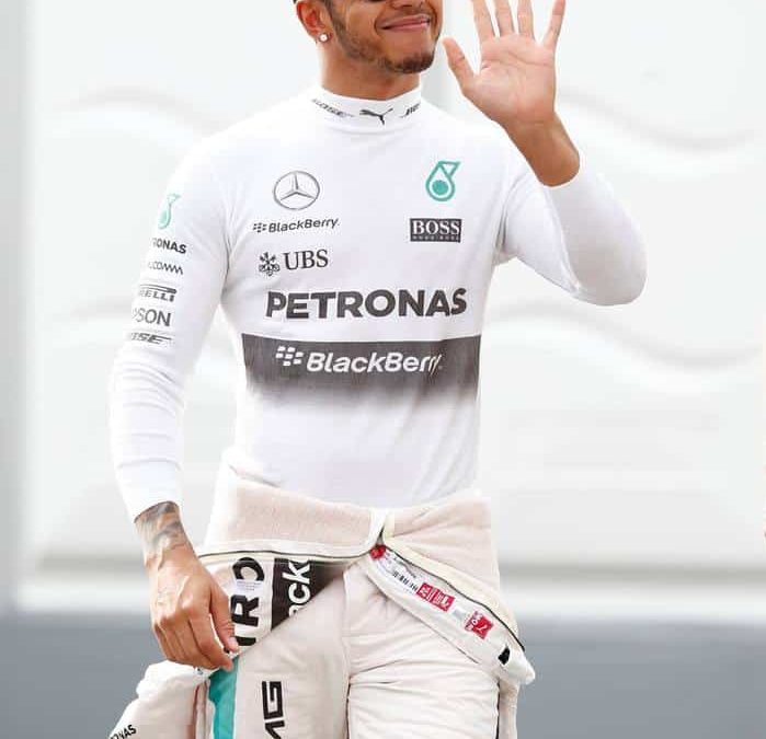 Lewis Hamilton Wins at Suzuka Creating Tighter Grip On 3rd World Title